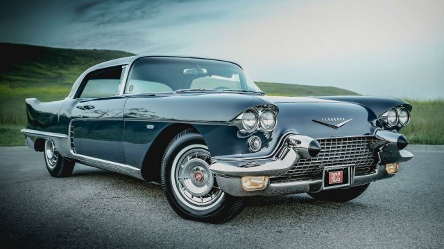 Cadillac от времето, когато колите бяха изкуство