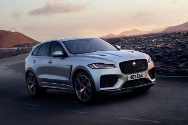 Jaguar представи F-Pace на стероиди