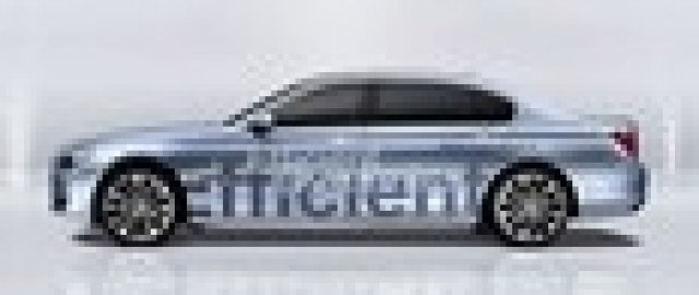 И BMW с хибриден флагман в Париж