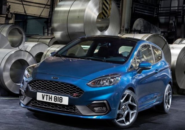 Ford представи джобна ракета