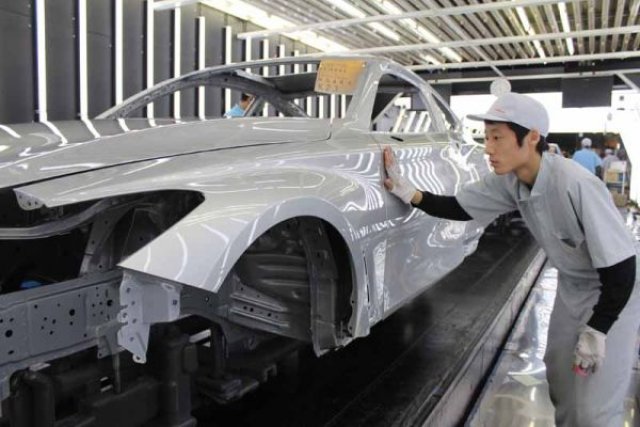 Обиски в Nissan заради скандала с опасните коли