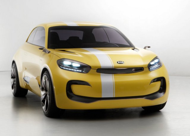 Kia показа кросовър и купе с 4 врати