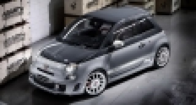 Две нови версии „essensse” от Fiat Abarth