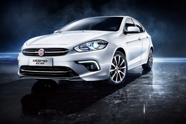 Fiat представи хечбека Ottimo