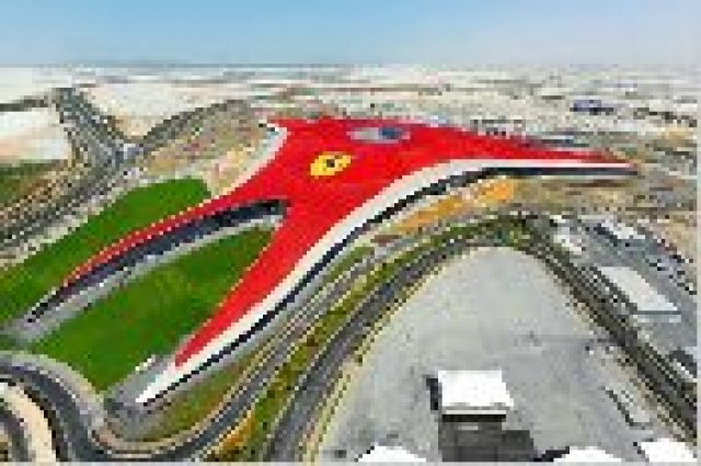 Ferrari World отвори врати в ОАЕ