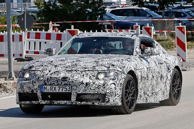 Новата Toyota Supra излезе на пътя