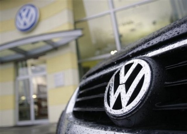 VW изтегля 280 000 автомобила от пазара в САЩ