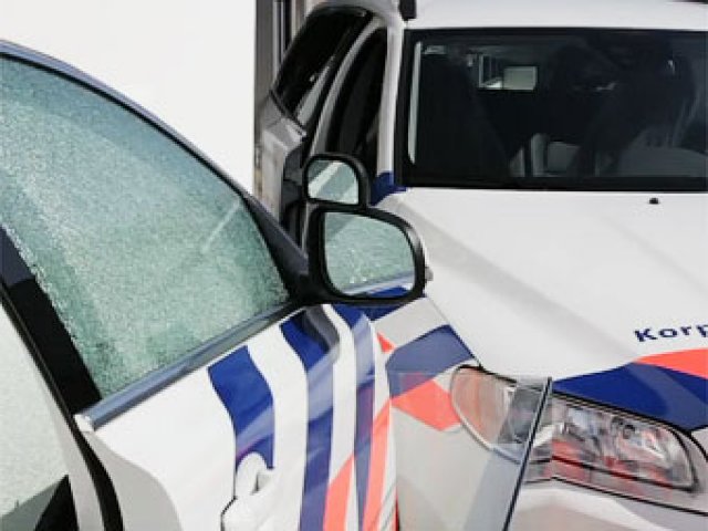 Полицаи тестват нова система на Volvo