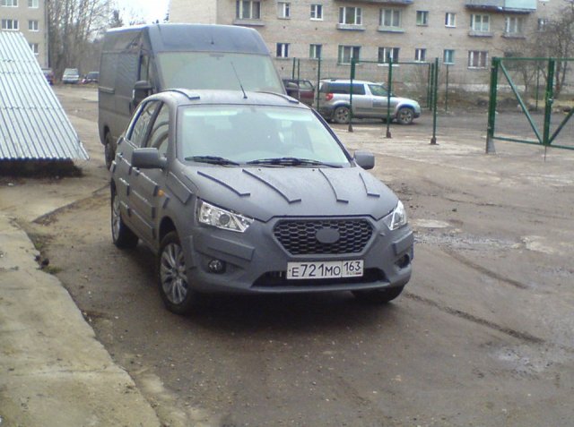 Ето го и хечбекът на Datsun за Русия