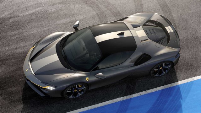 Новият флагман на Ferrari се оказа с дефекти