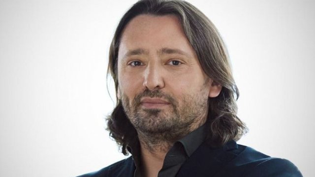Топ-дизайнер си тръгна и от Rolls-Royce
