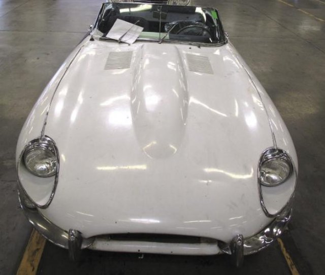 Американец си получи автомобила след 42 години