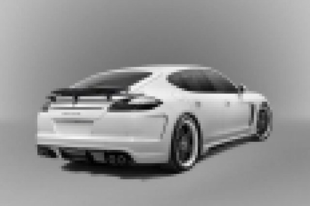TopCar показа Porsche Panamera Stingray