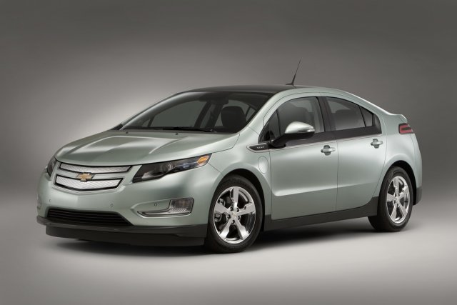 Opel Ampera/Chevrolet Volt са „Автомобил на годината в Европа”