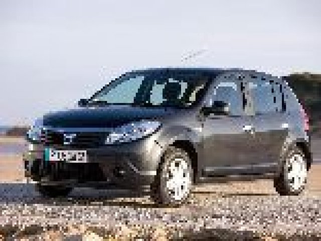 Dacia подготвя микро хибрид