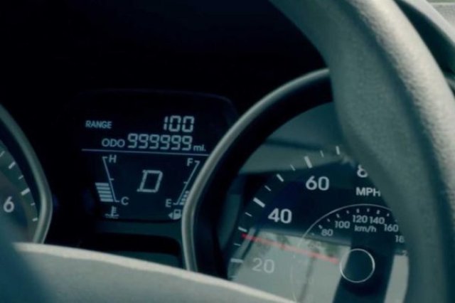 Американка навъртя 2 млн. км с Hyundai само за 5 години (ВИДЕО)