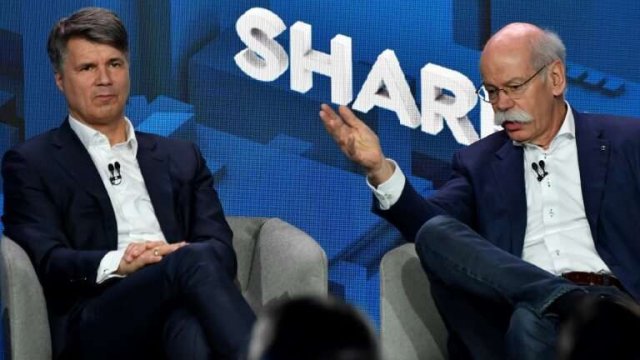 BMW няма да става акционер в Daimler