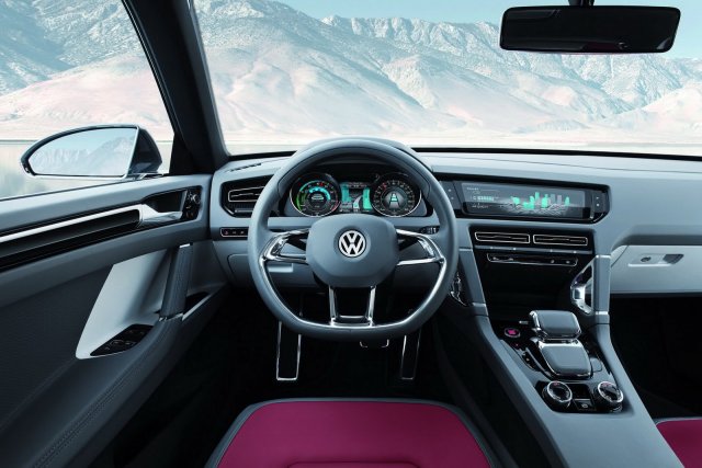 Volkswagen Cross Coupe с нов агрегат