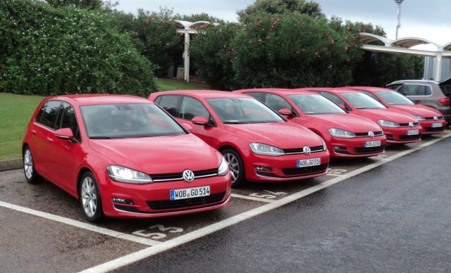 Volkswagen ще работи и в събота заради Golf VІІ