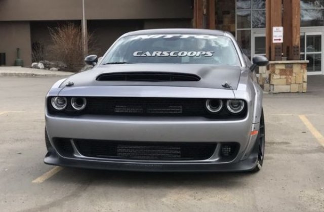Първи снимки на новия Dodge Challenger Demon