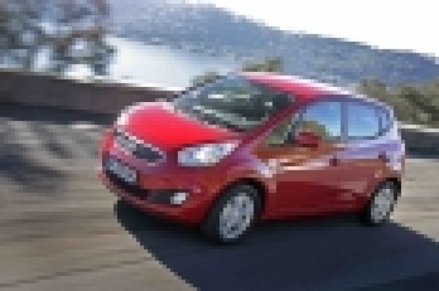 Започват продажбите на Kia Venga