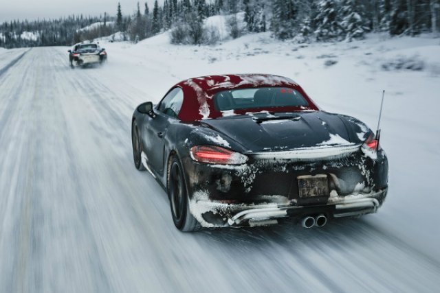 Ясни са двигателите на обновените Porsche Boxter и Cayman