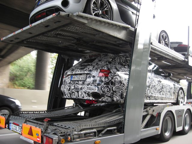 Audi RS4 Avant ще се появи през есента