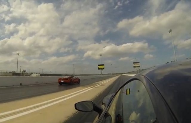 McLaren MP4-12C засрами и Ferrari 458 Italia