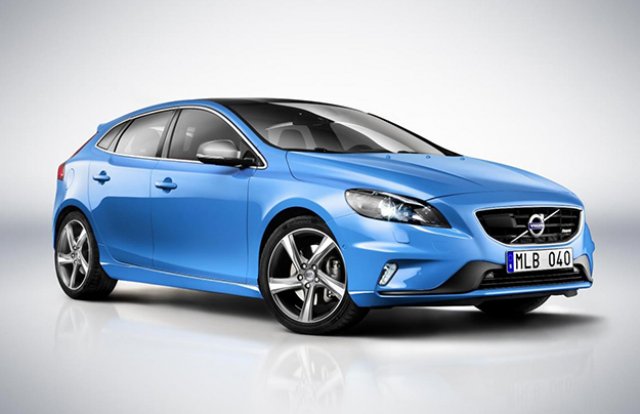 Volvo пуска удължена версия на V40