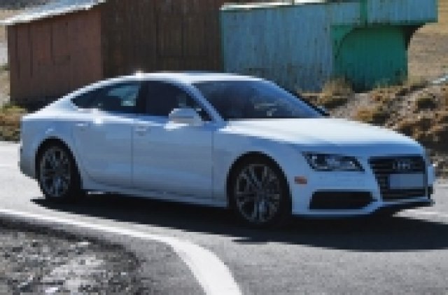 Първи снимки на Audi S7 без маскировка