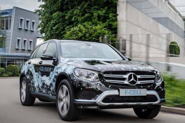 Mercedes-Benz разкри кросовър на водород