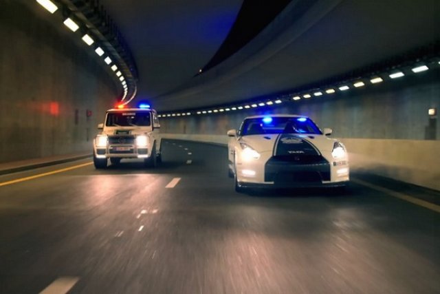 Полицията в САЩ показа новата си кола, тази в Дубай - цял автопарк