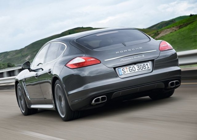 Когато Porsche си играе на политика...