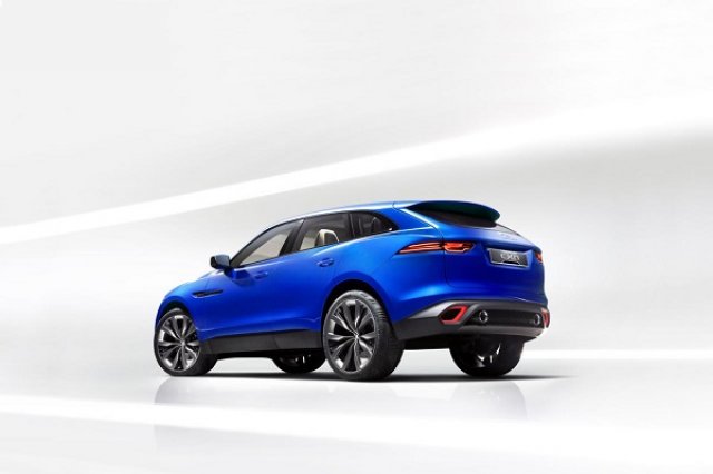 Първият SUV на Jaguar излиза тази есен