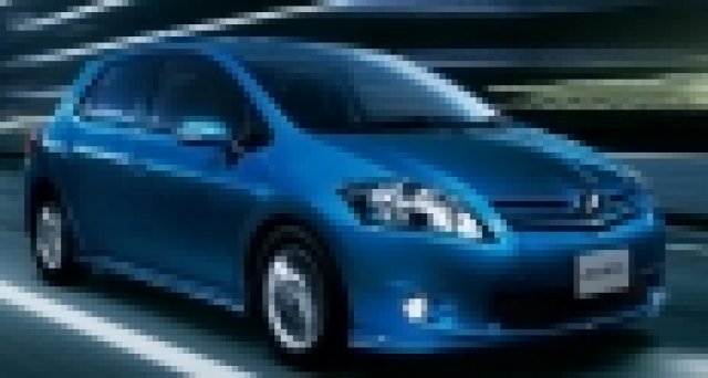 Toyota модернизира Auris