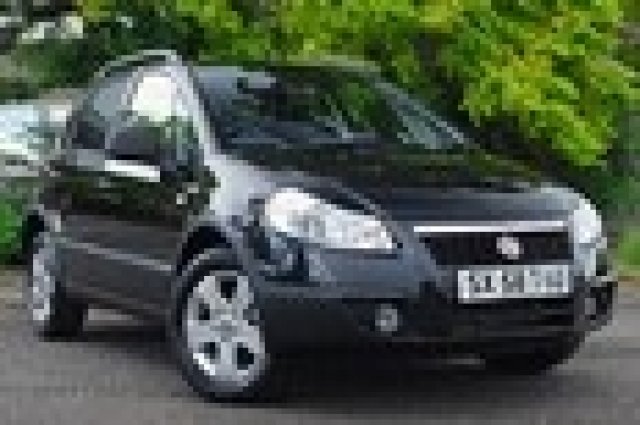 Fiat предлага и Sedici 4x2