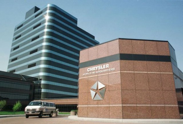 Акционер поиска от Fiat-Chrysler да продаде бизнеса си в Европа