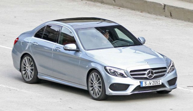 Хибридният Mercedes-Benz C-Class ще е с 4-цилиндров мотор