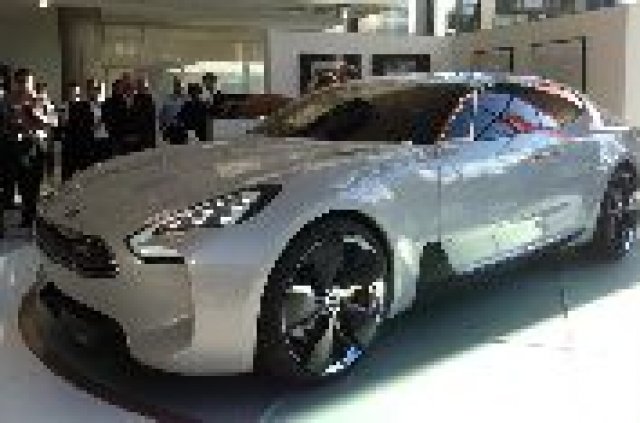 Подробности за Kia GT