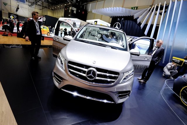 Mercedes-Benz Vision-e има разход от 3 л/100 км