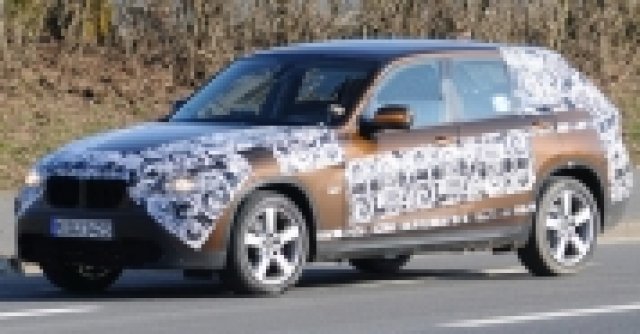 BMW X1 на пазара тази есен