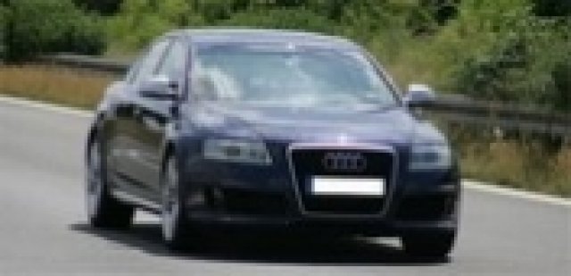 Неофициални снимки на седана Audi RS6