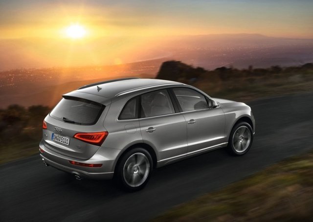 Audi зарежда Q5 с 313 к.с.