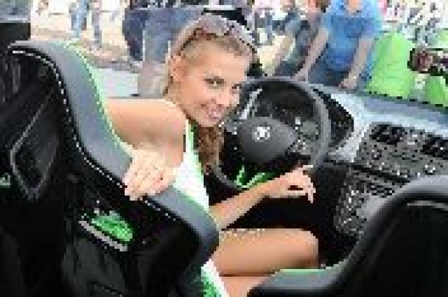 Нови снимки на Skoda Роудстер
