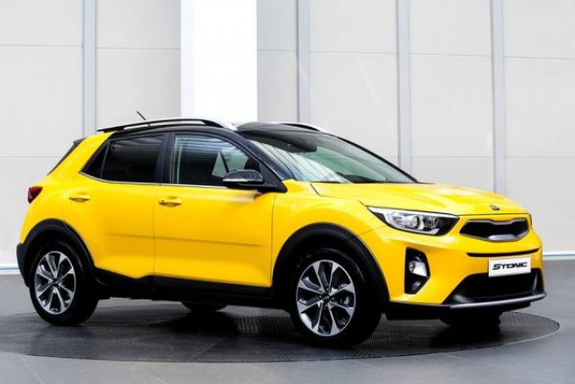 Kia Stonic вече и официално