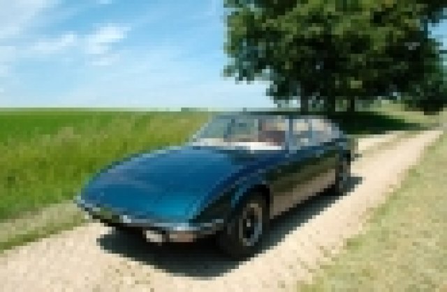 Monica 560 e купе с четири врати от 70-те