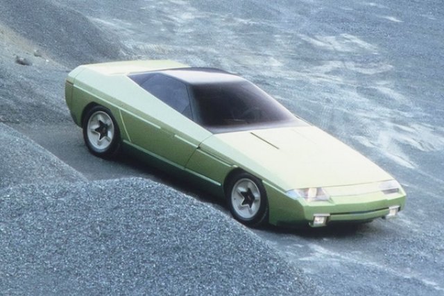 Луд за връзване: Bertone Ramarro е италианският Corvette от 80-те