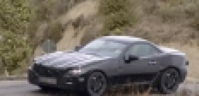 Шпионски снимки на Mercedes SLK