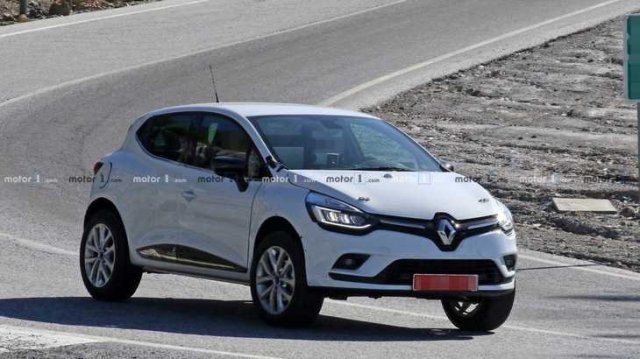 Renault ще направи кросоувър на базата на Clio