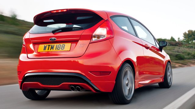 Ford пуска по-мощна Fiesta ST